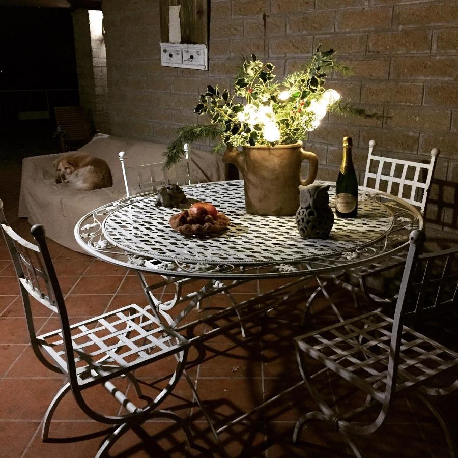 Favoloso Appartamento In Villa Monterosi Eksteriør bilde